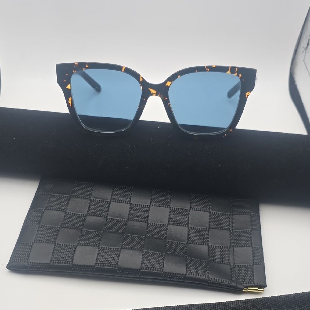 Marc Jacobs Tortoiseshell Frame Sunglasses with Blue Lenses